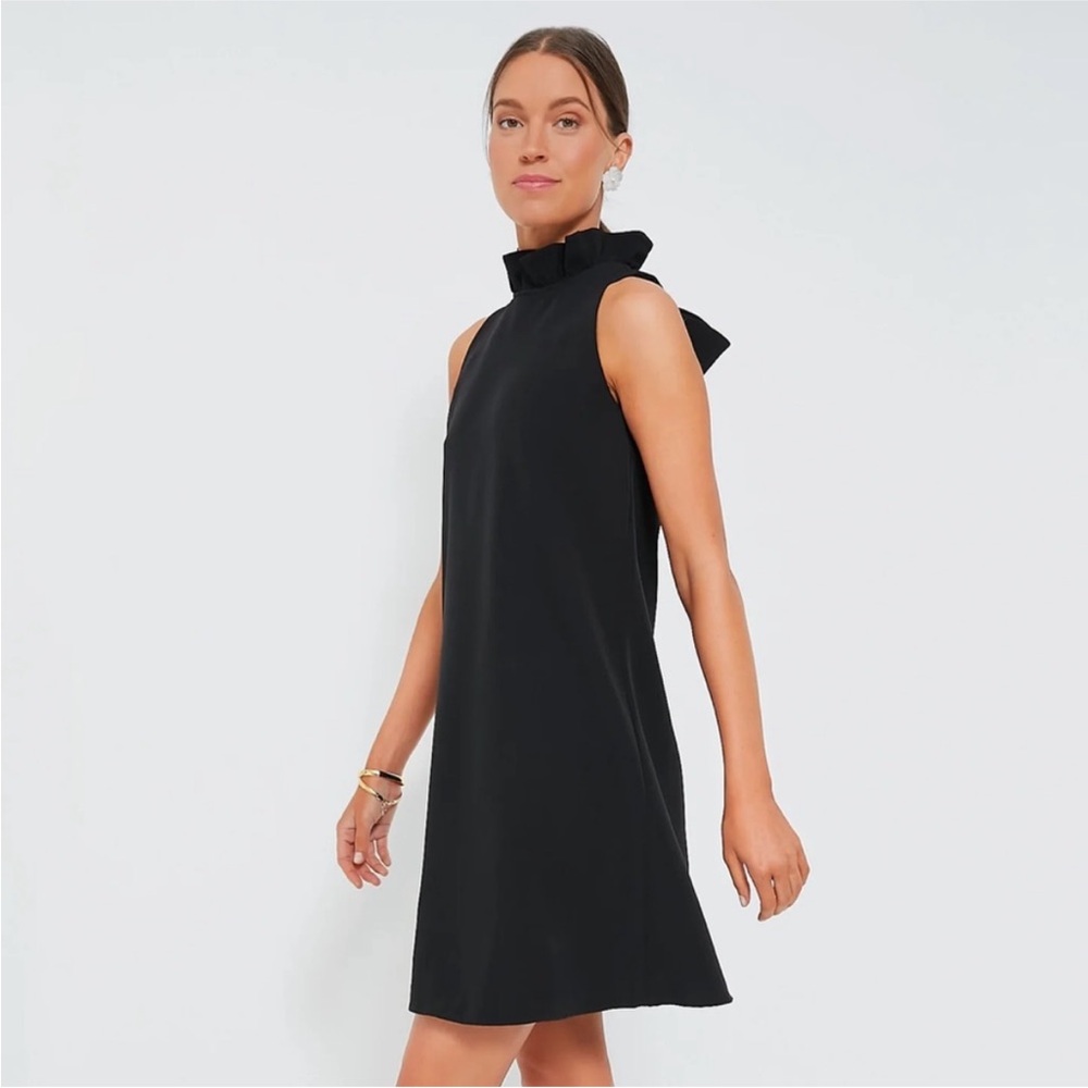 Pomander place sleeveless bow dress